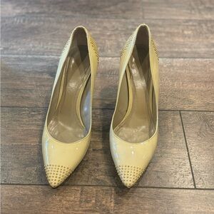 Burberry womens heel